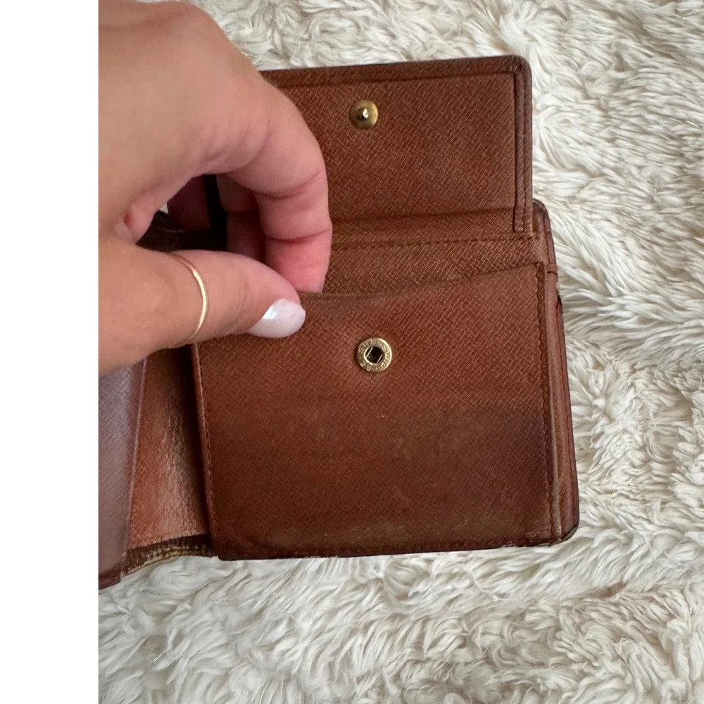 Vintage Louis Vuitton Monogram Bifold Wallet